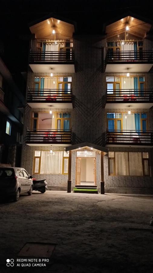 Hotel Hillside View 3*